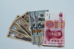 PBOC Yuanın Düşük Değerli Tutulduğu İddialarını Reddetti, AB İle Müzakereler Başlıyor (temsili görsel)