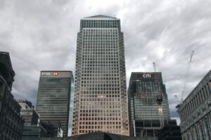 Akbank, 2026 Üçüncü Çeyrekte 11,6 Milyar TL Net Kâr Açıkladı (temsili görsel)