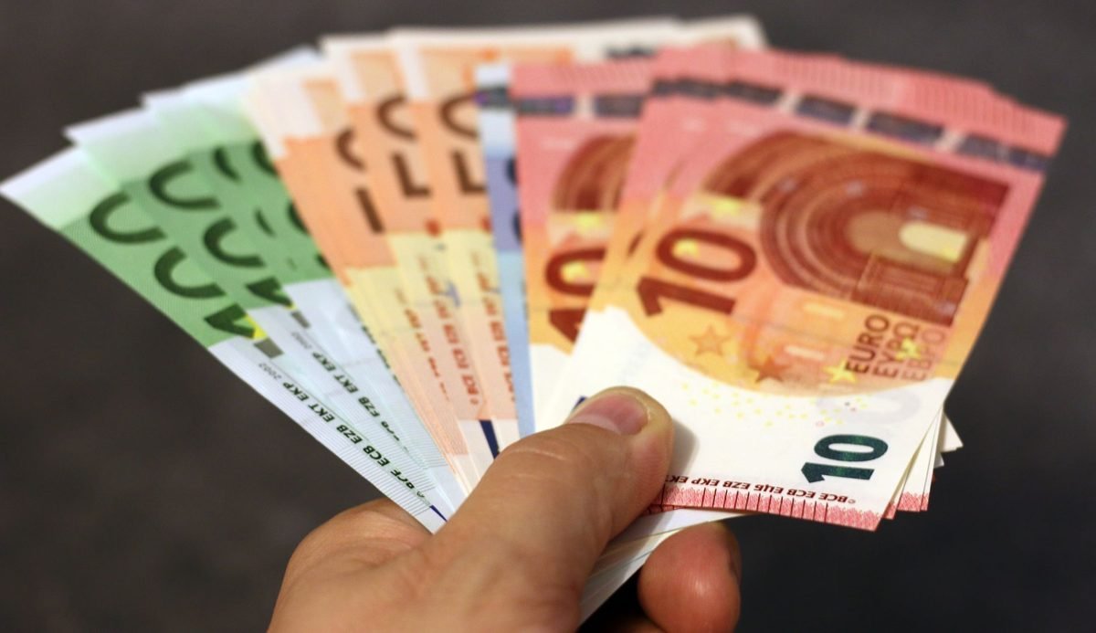 Kısa Vadeli Dış Borç Ağustos'ta 176,6 Milyar Dolara Çıktı (temsili görsel)