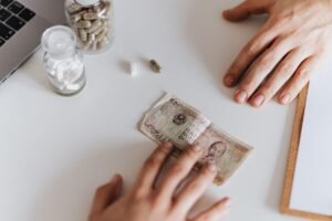 Reel Sektörün Net Döviz Pozisyonu Açığı Ağustosta 213 Milyar 6 Milyon Dolara Ulaştı (temsili görsel)