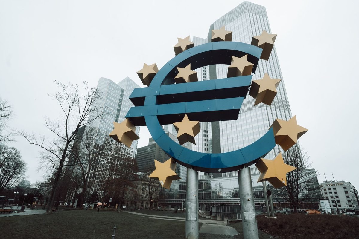 Draghi: AMB’nin Fransa’ya Yakın Vadede Piyasa Müdahalesi Zor (temsili görsel)