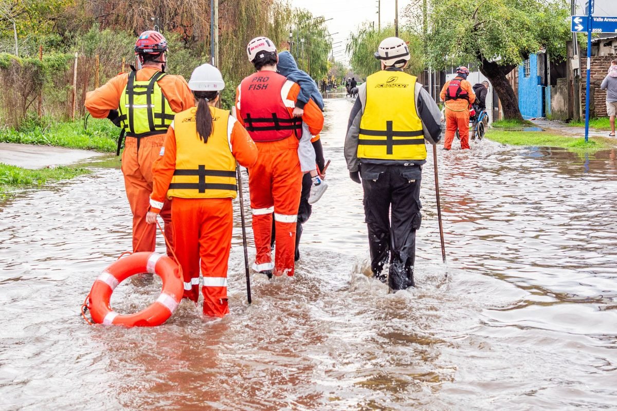 Selden Etkilenen Antalya, Kocaeli ve Sakarya'ya 40 Milyon TL Kaynak Aktarıldı (temsili görsel)