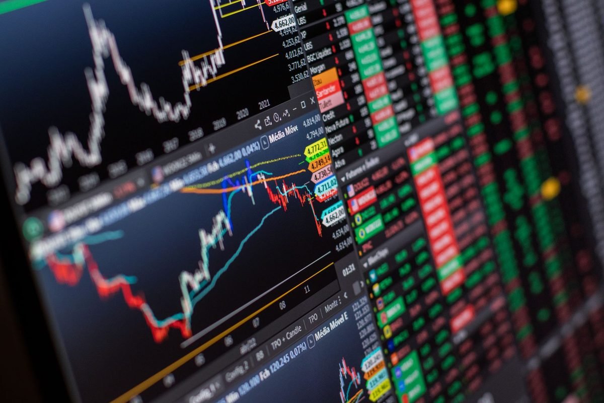 MSCI Türkiye Değişikliklerini Dondurdu, UEA 20 Milyon Varilden Fazla Dizel Sunacak (temsili görsel)