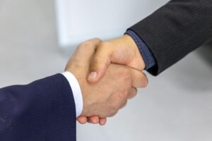 İz Yatırım Holding, Hızlı Çiçek’in Yüzde 25 Payını 39.848.021 TL’ye Edindi (temsili görsel)