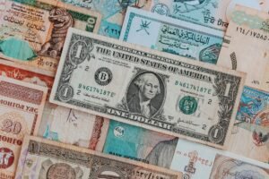IMF ve Dünya Bankası, Küresel Ekonomiyi 12-18 Ekim'de Bangkok'ta Görüşecek (temsili görsel)