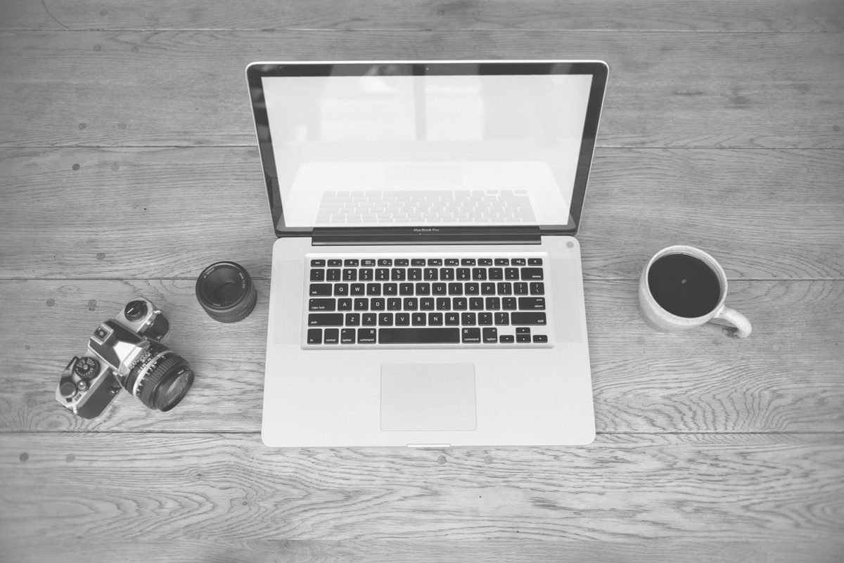 Apple, Yeni iMac ve MacBook Pro'yu 1.499 Dolardan Satışa Sundu (temsili görsel)