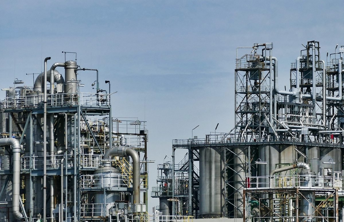 Brent Petrol Yüzde 1,3 Yükselerek 115,36 Dolara Çıktı (temsili görsel)