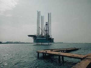 Brent Petrol Yüzde 0,8 Artışla 106,58 Dolara Çıktı (temsili görsel)