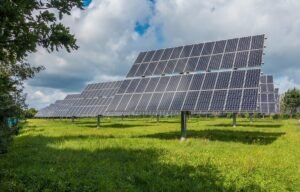 Aksa Enerji, 48,17 MW Alıç Depolamalı GES'i Ticari İşletmeye Aldı (temsili görsel)