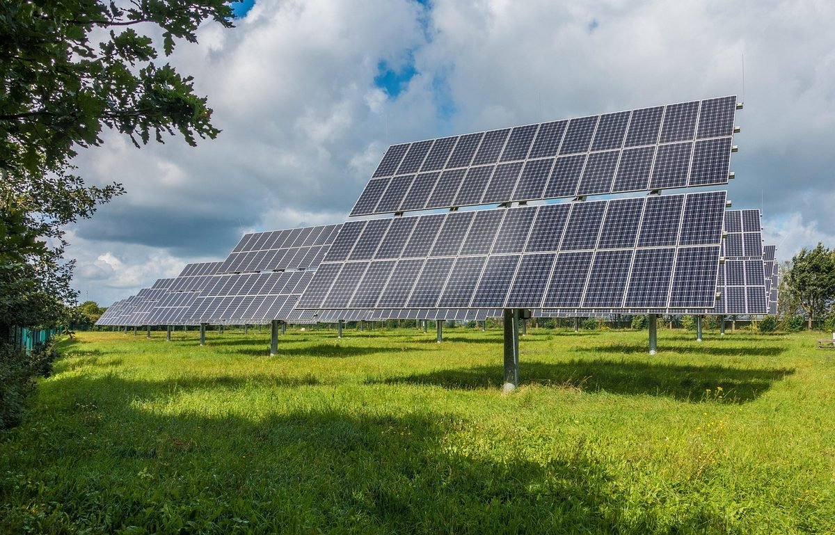 Aksa Enerji, 48,17 MW Alıç Depolamalı GES'i Ticari İşletmeye Aldı (temsili görsel)
