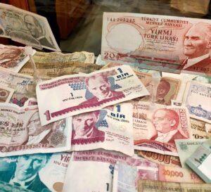 S&P, Türkiye'de 2026 Enflasyonunu Yüzde 30,9, Büyümeyi Yüzde 3 Bekliyor (temsili görsel)